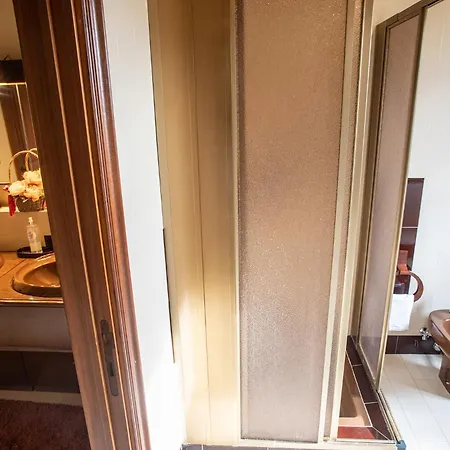 Abbazia Sant'elena Serra San Quirico