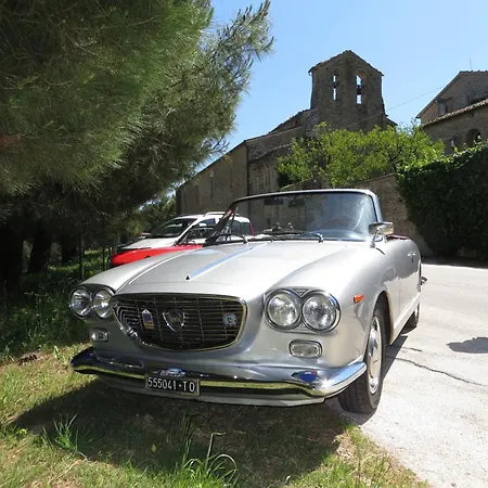 Abbazia Sant'elena Serra San Quirico